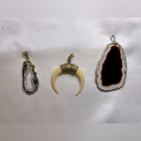 Set of 3 pendants, including 2 agate - Picture 1 of 1